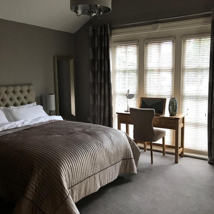 The Lodge At The Cedars Stourbridge Dış mekan fotoğraf